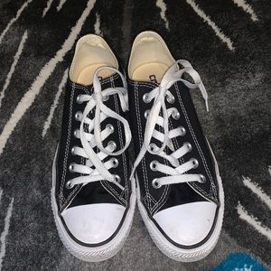 Black converse